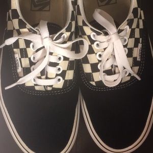 Low Top Vans Shoes